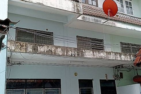ขายทาวน์เฮ้าส์ 5 ห้องนอน ใน วัดท่าพระ, บางกอกใหญ่ ใกล้ MRT ท่าพระ