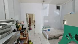 Komersial dijual dengan 3 kamar tidur di Cengkareng Barat, Jakarta