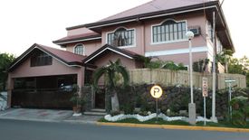 6 Bedroom House for rent in Merville, Metro Manila