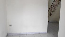 Rumah dijual dengan 4 kamar tidur di Bekasi Jaya, Jawa Barat