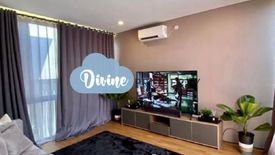 Townhouse dijual atau disewa dengan 4 kamar tidur di Lebak Bulus, Jakarta
