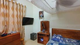 4 Bedroom House for sale in Nga Tu So, Ha Noi