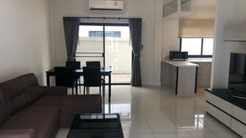 3 Bedroom Townhouse for rent in Saphan Sung, Bangkok