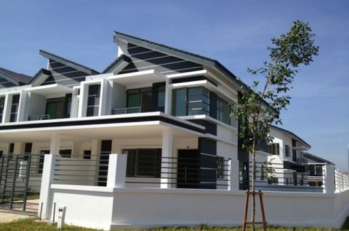4 Bedroom House for sale in Seremban, Negeri Sembilan