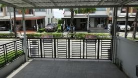 3 Bedroom Townhouse for sale in Bang Phli Yai, Samut Prakan