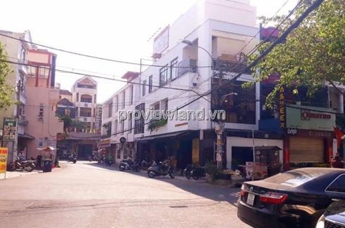 Townhouse for sale in Phuong 25, Ho Chi Minh