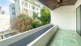 3 Bedroom Townhouse for sale in Khlong Tan Nuea, Bangkok near BTS Phrom Phong