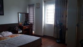Cần bán nhà riêng 4 phòng ngủ tại Cát Linh, Quận Đống Đa, Hà Nội