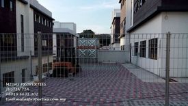 Warehouse / Factory for rent in Kampung Pulau Meranti, Selangor