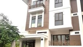 Cho thuê villa 5 phòng ngủ tại Phú Thượng, Quận Tây Hồ, Hà Nội