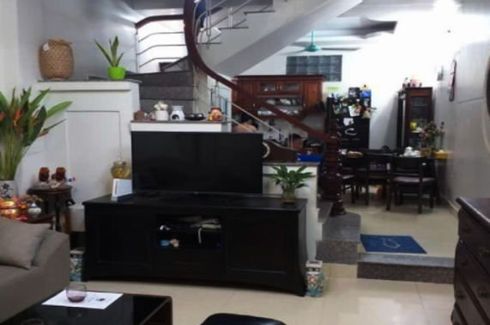 Cần bán nhà riêng 4 phòng ngủ tại Láng Thượng, Quận Đống Đa, Hà Nội