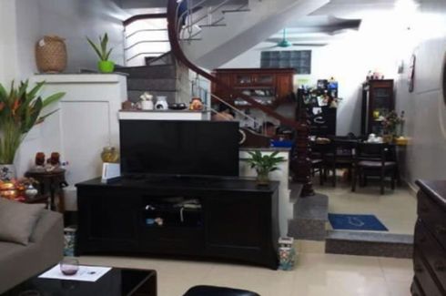 4 Bedroom House for sale in Lang Thuong, Ha Noi