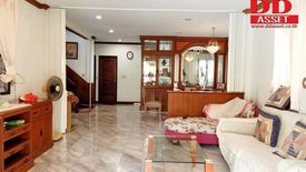 4 Bedroom House for sale in Tha Raeng, Bangkok