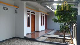 Rumah dijual dengan 3 kamar tidur di Antapani Kidul, Jawa Barat