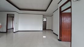 Rumah disewa dengan 3 kamar tidur di Alamendah, Jawa Barat