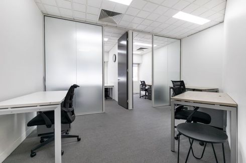 Find office space in Regus Deutsches Haus Conference Center for 5 persons  with everything taken care of ? Office for rent in Ho Chi Minh | Dot  Property