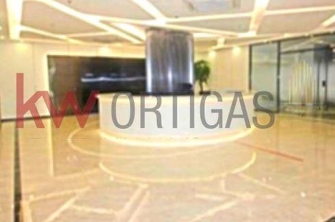 Commercial for rent in The St. Francis Shangri-La Place, Addition Hills, Metro Manila