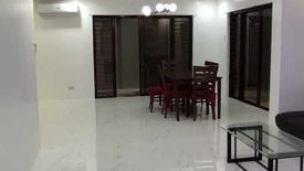 3 Bedroom House for sale in Moonwalk, Metro Manila