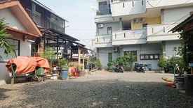 Rumah disewa dengan 91 kamar tidur di Karawaci, Banten