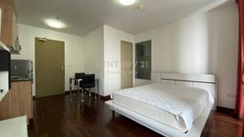 1 Bedroom Condo for sale in Ideo Sathorn - Taksin, Bang Lamphu Lang, Bangkok near BTS Krung Thon Buri