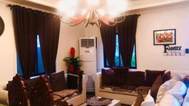 2 Bedroom House for sale in Moonwalk, Metro Manila