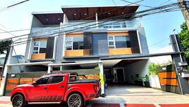 6 Bedroom Townhouse for sale in Commonwealth, Metro Manila