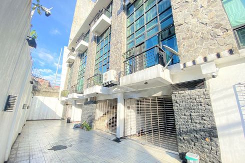 3 Bedroom Townhouse for sale in Manggahan, Metro Manila