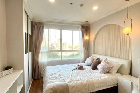 1 Bedroom Condo for sale in Bang Yi Khan, Bangkok near MRT Bang Yi Khan