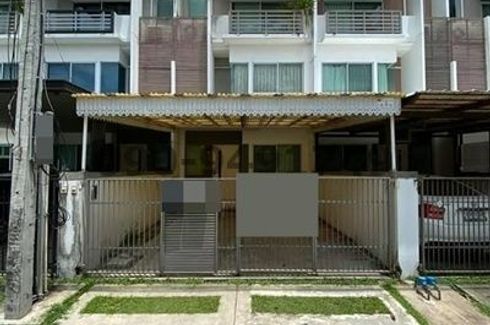 3 Bedroom House for sale in Hua Mak, Bangkok