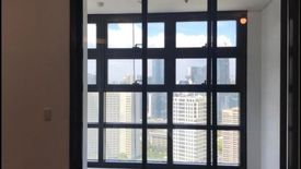 2 Bedroom Condo for sale in Garden Towers, San Lorenzo, Metro Manila near MRT-3 Ayala