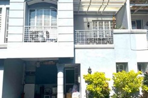 3 Bedroom Townhouse for sale in Moonwalk, Metro Manila