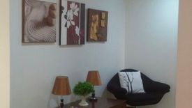 2 Bedroom Condo for sale in San Lorenzo, Metro Manila near MRT-3 Ayala