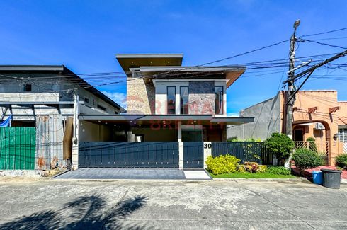 5 Bedroom House for sale in Merville, Metro Manila