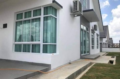 3 Bedroom House for sale in Tapah, Perak