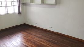 2 Bedroom Townhouse for rent in Central, Metro Manila