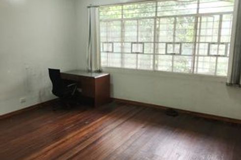 2 Bedroom Townhouse for rent in Central, Metro Manila