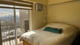 2 Bedroom Condo for rent in Kapitolyo, Metro Manila near MRT-3 Boni