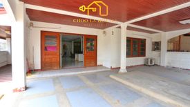 4 Bedroom Townhouse for sale in Krathum Lom, Nakhon Pathom