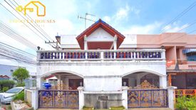 4 Bedroom Townhouse for sale in Krathum Lom, Nakhon Pathom