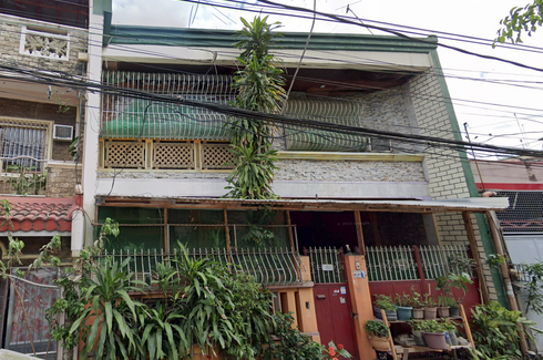 4 Bedroom House for sale in Karuhatan, Metro Manila