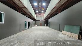 Warehouse / Factory for rent in Chom Phon, Bangkok near MRT Lat Phrao