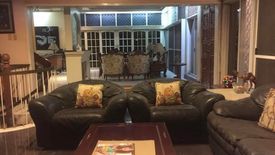 6 Bedroom House for sale in Masagana, Metro Manila near LRT-2 Anonas