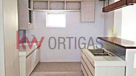 4 Bedroom House for sale in Quirino 2-C, Metro Manila near LRT-2 Anonas