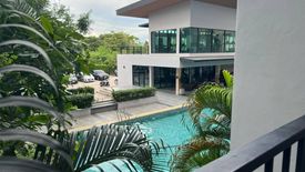 1 Bedroom Condo for sale in Surasak, Chonburi