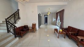 5 Bedroom House for sale in Taman Bukit, Johor