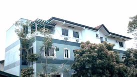 8 Bedroom House for sale in Tandang Sora, Metro Manila