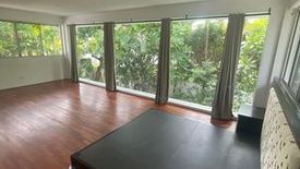 5 Bedroom House for rent in Bel-Air, Metro Manila