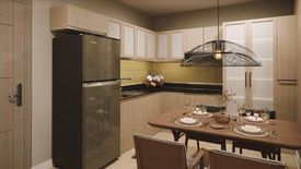 Condo for sale in WOODSVILLE RESIDENCES, Merville, Metro Manila