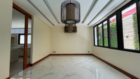 House for sale in New Alabang Village, Metro Manila