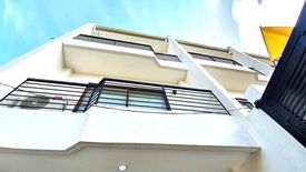 4 Bedroom House for sale in Bahay Toro, Metro Manila near LRT-1 Roosevelt